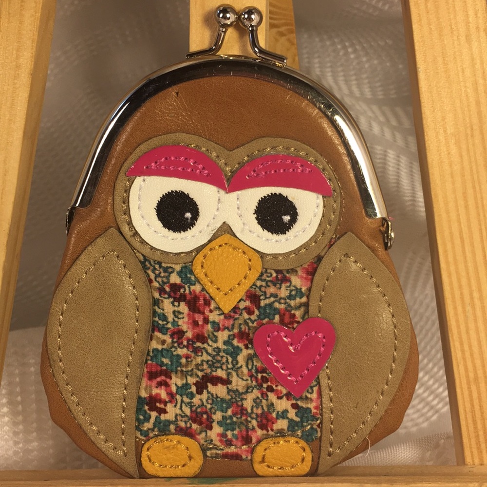 NWOT cute owl coin purse